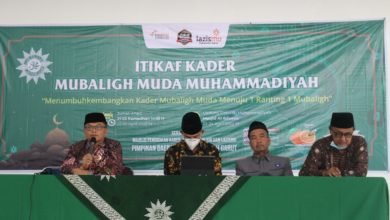 I’tikaf Kader Mubaligh Muda Muhammadiyah: Sinergisitas PDM Kabupaten Garut Mewujudkan Mubaligh yang Berkemajuan I’tikaf Kader Mubaligh Muda Muhammadiyah: Sinergisitas PDM Kabupaten Garut Mewujudkan Mubaligh yang Berkemajuan