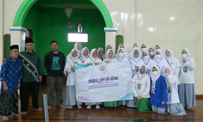 Santirwati Mualimat Yogyakarta Adakan Mubaligh Hijrah di PRM Sumbersari Kabupaten Bandung Santirwati Mualimat Yogyakarta Adakan Mubaligh Hijrah di PRM Sumbersari Kabupaten Bandung