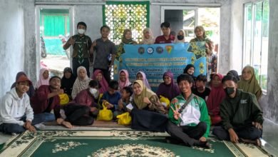 Menjelang Lebaran, BEM Bersama Hizbul Wathan STKIP Muhammadiyah Bogor Melakukan Santunan Pada Anak Yatim dan Kaum Dhuafa Menjelang Lebaran, BEM Bersama Hizbul Wathan STKIP Muhammadiyah Bogor Melakukan Santunan Pada Anak Yatim dan Kaum Dhuafa