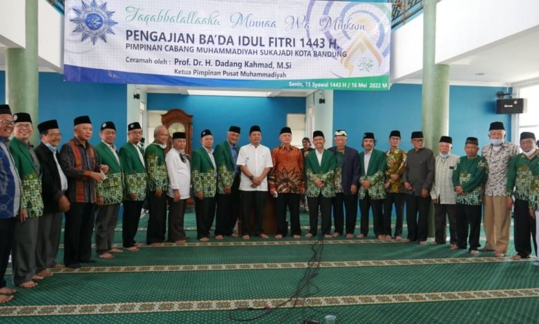PCM Sukajadi Selenggarakan Pengajian Ba’da Idul Fitri 1443 H, Prof Dadang Kahmad: Harus Bangga dengan Muhammadiyah PCM Sukajadi Selenggarakan Pengajian Ba’da Idul Fitri 1443 H, Prof Dadang Kahmad: Harus Bangga dengan Muhammadiyah