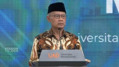 Haedar Nashir Ajak Warga Muhammadiyah Belajar Sejarah Lewat Museum Muhammadiyah Haedar Nashir Ajak Warga Muhammadiyah Belajar Sejarah Lewat Museum Muhammadiyah