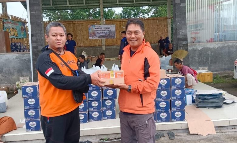 Lembaga Penanggulangan Bencana Muhammadiyah dan Aisyiyah Kabupaten Pekalongan Kirimkan Tim Dapur Umum Muktamar di Solo Lembaga Penanggulangan Bencana Muhammadiyah dan Aisyiyah Kabupaten Pekalongan Kirimkan Tim Dapur Umum Muktamar di Solo