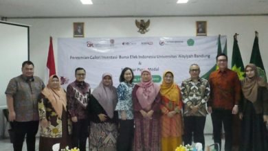 UNISA Bandung Mengadakan Peresmian Galeri Investasi Bursa Efek Indonesia UNISA Bandung Mengadakan Peresmian Galeri Investasi Bursa Efek Indonesia