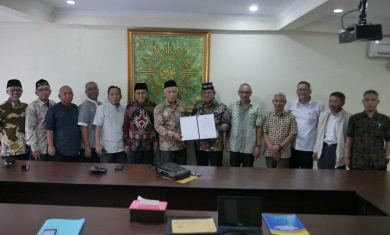 PWM Jabar Periode Baru Resmi Telah Lakukan Sertijab PWM Jabar Periode Baru Resmi Telah Lakukan Sertijab