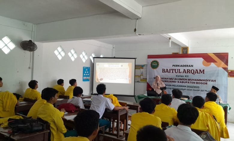 Internalisasi Ideologi Muhammadiyah, Mu’allimien Leuwiliang Gelar Baitul Arqam untuk Siswa Kelas XII Internalisasi Ideologi Muhammadiyah, Mu’allimien Leuwiliang Gelar Baitul Arqam untuk Siswa Kelas XII