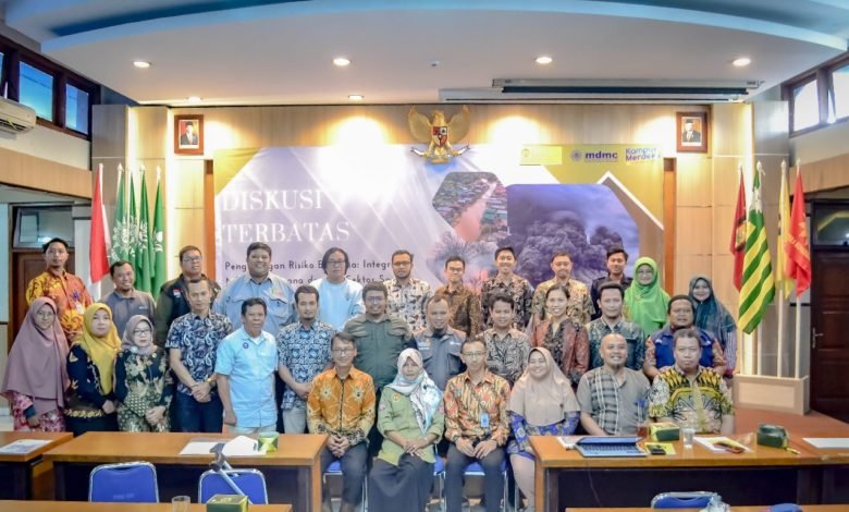 Gandeng Sekolah Kajian Stratejik dan Global Universitas Indonesia, MDMC DIY Kaji Integrasi Mitigasi Bencana Secara Insklusif di DIY Gandeng Sekolah Kajian Stratejik dan Global Universitas Indonesia, MDMC DIY Kaji Integrasi Mitigasi Bencana Secara Insklusif di DIY