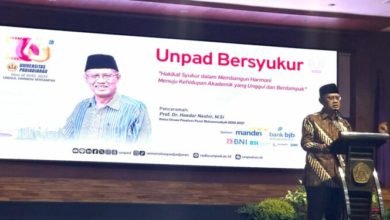 Di UNPAD, Haedar Nashir Sampaikan Pendidikan Holistik Di UNPAD, Haedar Nashir Sampaikan Pendidikan Holistik