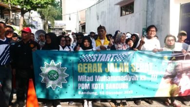 1300 Warga Muhammadiyah Kota Bandung ikut Gerak Jalan, dalam Rangka Milad Muhammadiyah ke 111 1300 Warga Muhammadiyah Kota Bandung ikut Gerak Jalan, dalam Rangka Milad Muhammadiyah ke 111