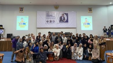 Mahasiswa Administrasi Publik UM Bandung Kembali Gelar Kuliah Bareng Birokrat Mahasiswa Administrasi Publik UM Bandung Kembali Gelar Kuliah Bareng Birokrat
