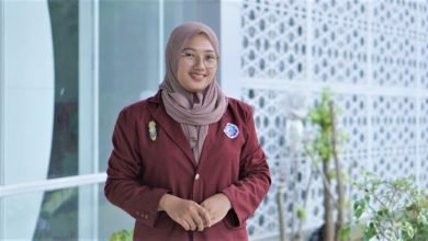 Mahasiswa UM Bandung Sindy Oktaviani Berhasil Raih Prestasi Mentereng di Panahan Tradisional Mahasiswa UM Bandung Sindy Oktaviani Berhasil Raih Prestasi Mentereng di Panahan Tradisional