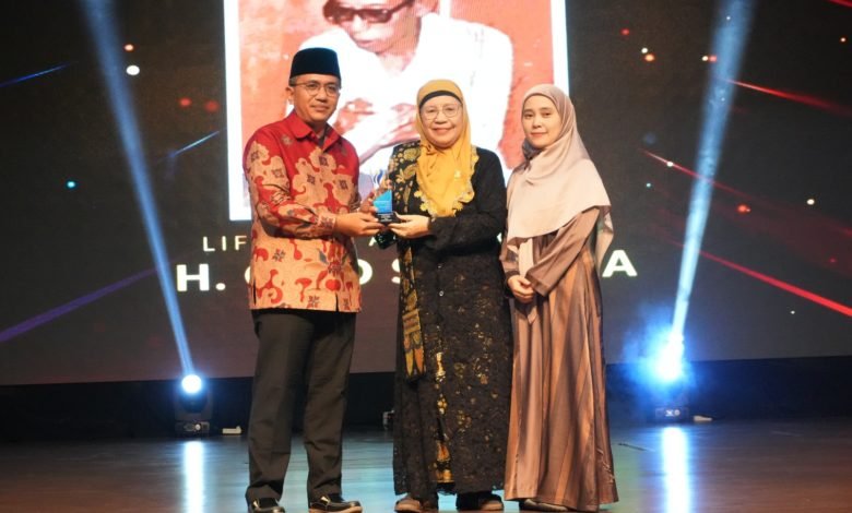 Jejak dan Gerak Dakwah KH Omo Suyatna, Ulama Reformis Muhammadiyah di Tasikmalaya Jejak dan Gerak Dakwah KH Omo Suyatna, Ulama Reformis Muhammadiyah di Tasikmalaya