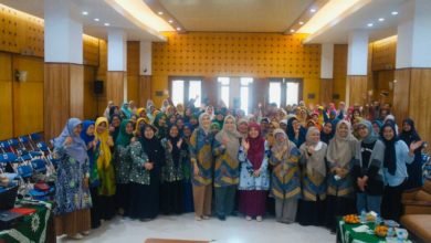 Press Release Seminar “Membangun Kesejahteraan Psikologis Guru: Komitmen ‘Aisyiyah untuk Keberhasilan Pendidikan yang Berkemajuan” Press Release Seminar “Membangun Kesejahteraan Psikologis Guru: Komitmen ‘Aisyiyah untuk Keberhasilan Pendidikan yang Berkemajuan”