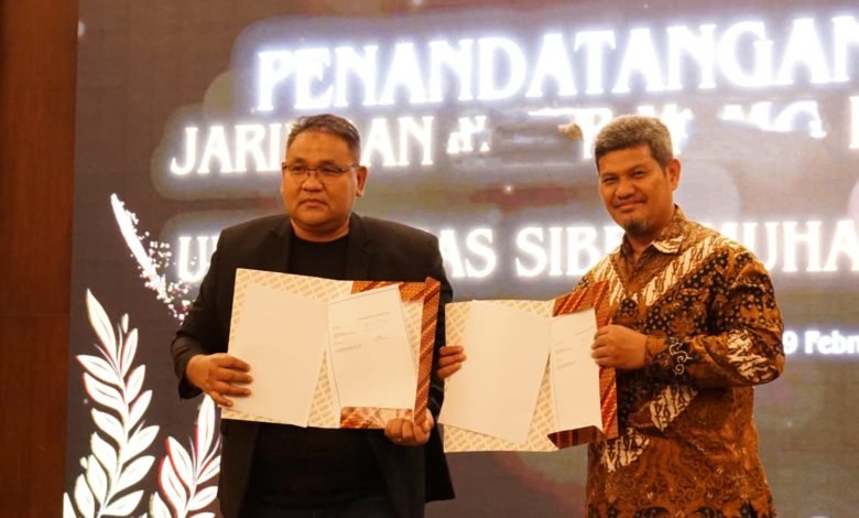 JMSI dan SiberMu Tandatangani MoU Dukung Pendidikan Jarak Jauh JMSI dan SiberMu Tandatangani MoU Dukung Pendidikan Jarak Jauh