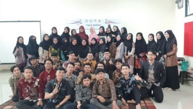 Mahasiswa PAI UM Bandung Gelar Talkshow Membentuk Karakter Siswa dengan Keteladanan Guru Panutan