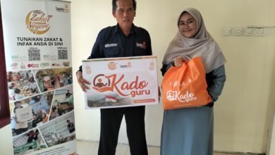 Lazismu Salurkan 500 Paket Kado Ramadhan Untuk Da’i, Guru, Dhuafa dan Anak Yatim di Kabupaten Tasikmalaya Lazismu Salurkan 500 Paket Kado Ramadhan Untuk Da’i, Guru, Dhuafa dan Anak Yatim di Kabupaten Tasikmalaya
