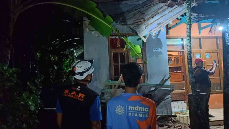 Terjadi Gempa, Lembaga Resiliensi Bencana Muhammadiyah Ajak Warga Jawa Barat Lebih Peduli Terjadi Gempa, Lembaga Resiliensi Bencana Muhammadiyah Ajak Warga Jawa Barat Lebih Peduli