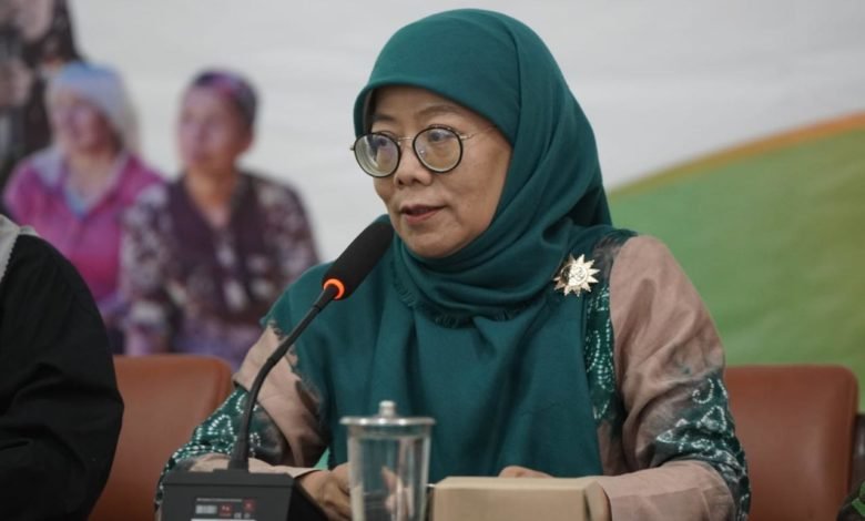 107 Tahun Aisyiyah, Perkuat Komitmen Menjawab Berbagai Problem Kemanusiaan Semesta 107 Tahun Aisyiyah, Perkuat Komitmen Menjawab Berbagai Problem Kemanusiaan Semesta