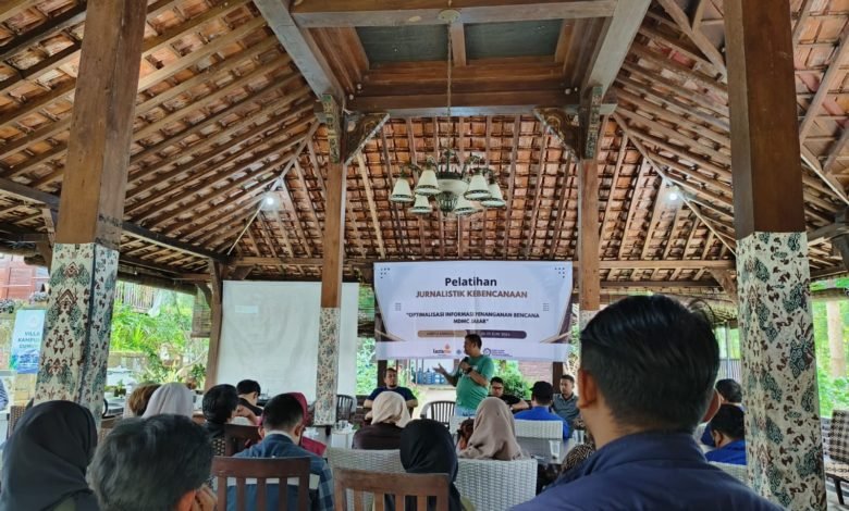 Relawan Kebencanaan Muhammadiyah Wilayah Timur Ikuti Pelatihan Jurnalistik Relawan Kebencanaan Muhammadiyah Wilayah Timur Ikuti Pelatihan Jurnalistik