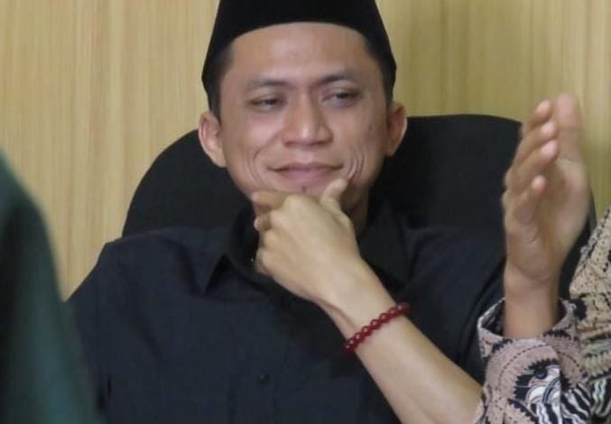 Menghindari Kesalahan Kampanye: Fokus pada Solusi, Bukan Jualan Diri Menghindari Kesalahan Kampanye: Fokus pada Solusi, Bukan Jualan Diri