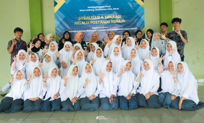 Mahasiswa UM Bandung Ajak Remaja Garut Cegah Stunting Sejak Dini Mahasiswa UM Bandung Ajak Remaja Garut Cegah Stunting Sejak Dini