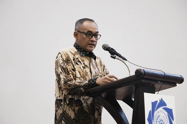 ISEI Kunci Utama Hadapi Tantangan Ekonomi Nasional ISEI Kunci Utama Hadapi Tantangan Ekonomi Nasional