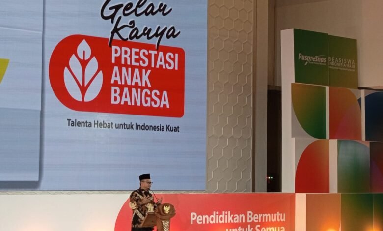 Kreativitas dan Inovasi Generasi Muda Jadi Pilar Masa Depan Indonesia Kreativitas dan Inovasi Generasi Muda Jadi Pilar Masa Depan Indonesia