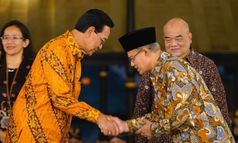 Sultan HB X Apresiasi Peran Haedar Nashir dalam Kemanusiaan Universal Sultan HB X Apresiasi Peran Haedar Nashir dalam Kemanusiaan Universal