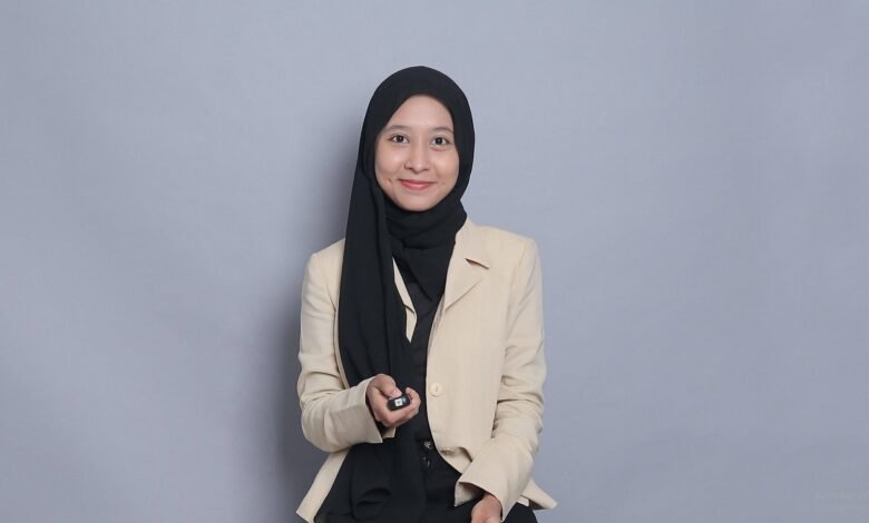 Sorgum, Alternatif Strategis untuk Ketahanan Pangan Nasional Sorgum, Alternatif Strategis untuk Ketahanan Pangan Nasional
