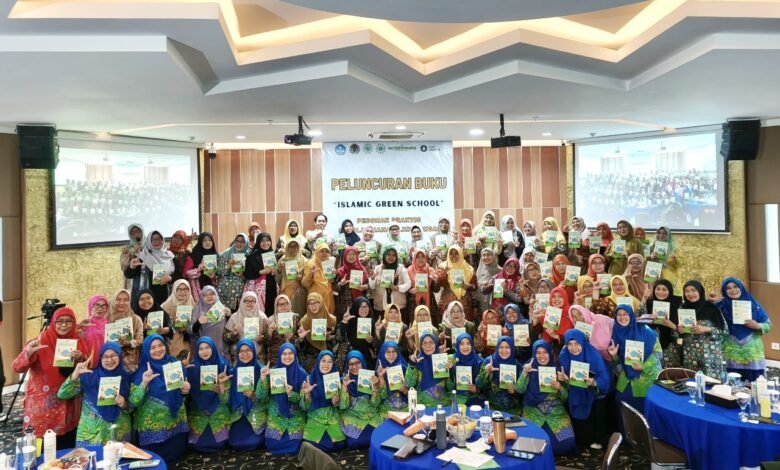 Peluncuran Buku Islamic Green School, Solusi Aisyiyah Hadapi Perubahan Iklim Melalui Pendidikan Peluncuran Buku Islamic Green School, Solusi Aisyiyah Hadapi Perubahan Iklim Melalui Pendidikan