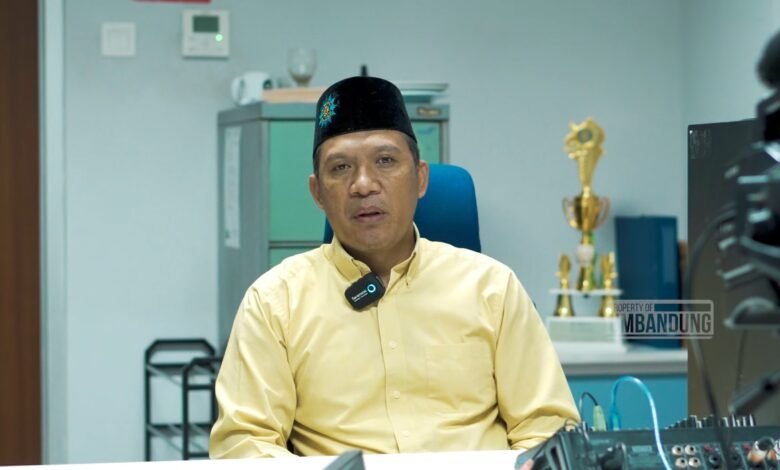 Jadikan Ramadan Sebagai Momen Meningkatkan Ilmu dan Karakter Diri Jadikan Ramadan Sebagai Momen Meningkatkan Ilmu dan Karakter Diri