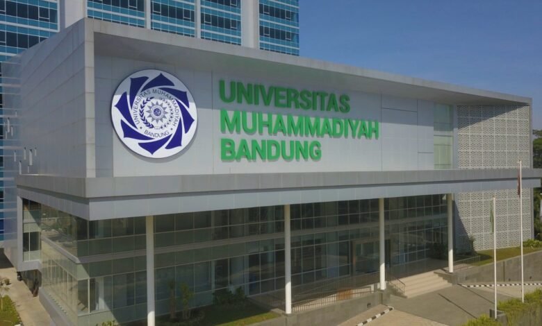 Milad ke-9 UM Bandung Jadi Ajang Syukur dan Semangat Berkembang Milad ke-9 UM Bandung Jadi Ajang Syukur dan Semangat Berkembang