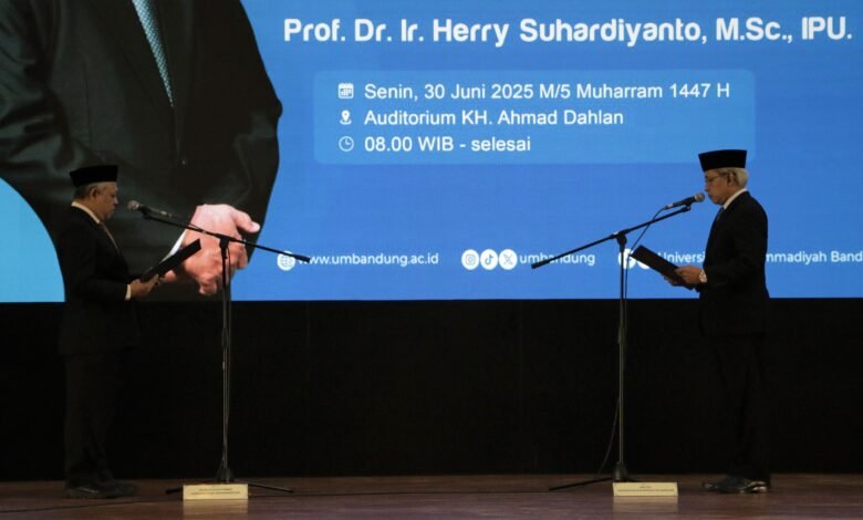 Herry Suhardiyanto Kembali Dilantik Menjadi Rektor UM Bandung Herry Suhardiyanto Kembali Dilantik Menjadi Rektor UM Bandung