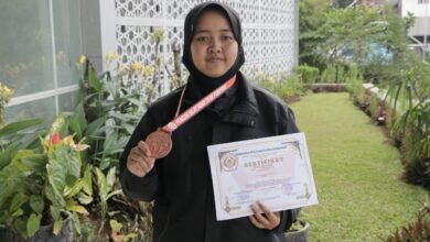 Mahasiswi Teknik UM Bandung Ukir Prestasi di Seleksi Pencak Silat Porprov Jabar Mahasiswi Teknik UM Bandung Ukir Prestasi di Seleksi Pencak Silat Porprov Jabar