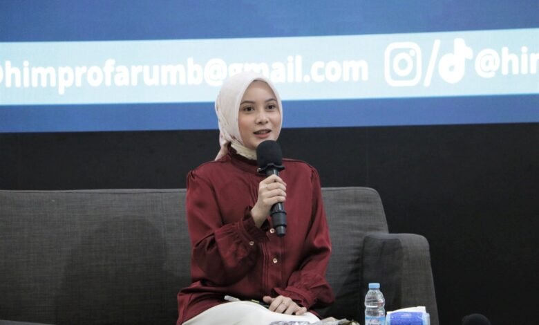 Apoteker Masa Kini Harus Melek Teknologi dan Siap Hadapi Kompleksitas Klinik Apoteker Masa Kini Harus Melek Teknologi dan Siap Hadapi Kompleksitas Klinik