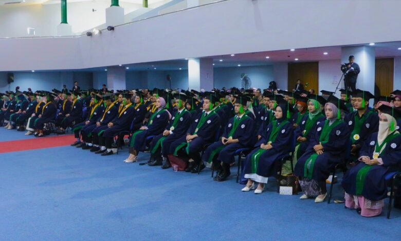 Alumni Kampus Muhammadiyah Harus Jadi Pelopor Dakwah dan Solusi Bangsa Alumni Kampus Muhammadiyah Harus Jadi Pelopor Dakwah dan Solusi Bangsa