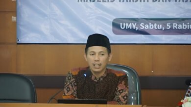 Muhammadiyah dalam Peta Pembaruan Akidah: Memadukan Tauhid Murni dan Ijtihad Modern Muhammadiyah dalam Peta Pembaruan Akidah: Memadukan Tauhid Murni dan Ijtihad Modern