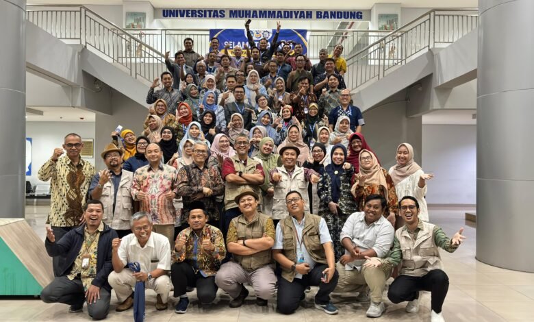 UM Bandung Dorong Sivitas Akademika Hasilkan Karya Inovatif dan Berdaya Guna UM Bandung Dorong Sivitas Akademika Hasilkan Karya Inovatif dan Berdaya Guna