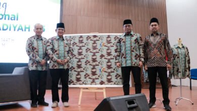 Suara Muhammadiyah Luncurkan Batik Nasional untuk Semarak Milad ke-113 Suara Muhammadiyah Luncurkan Batik Nasional untuk Semarak Milad ke-113