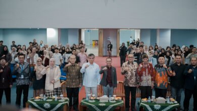 UM Bandung Dorong Sinergi Lintas Sektor Hadapi Transformasi Dunia Kerja UM Bandung Dorong Sinergi Lintas Sektor Hadapi Transformasi Dunia Kerja