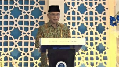 Halal Bihalal Momentum Hijrah Spiritual di Tengah Disrupsi Zaman