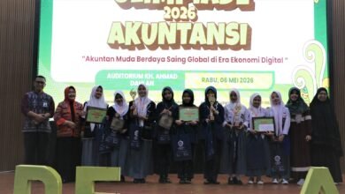 Pertama Kali Ikut Debat, Tim SMKS Krija Bakti Utama Langsung Raih Juara Satu