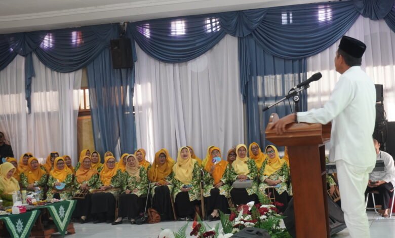 Refleksi 109 Tahun Aisyiyah: Gubernur Jawa Barat Ajak Aisyiyah Menjawab Tantangan Konflik Sosial Lewat Dakwah Kemanusiaan Refleksi 109 Tahun Aisyiyah: Gubernur Jawa Barat Ajak Aisyiyah Menjawab Tantangan Konflik Sosial Lewat Dakwah Kemanusiaan