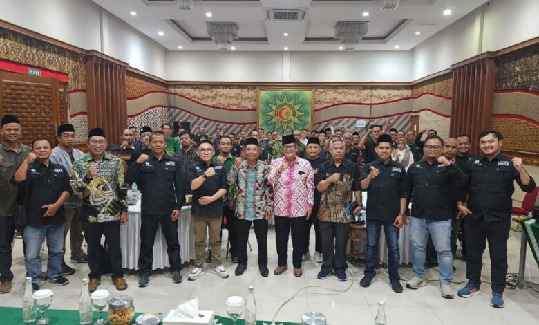 Muhammadiyah Jawa Barat Konsolidasikan Kekuatan Ekonomi Melalui Rakerwil LP UMKM dan Pengembangan BTM Muhammadiyah Jawa Barat Konsolidasikan Kekuatan Ekonomi Melalui Rakerwil LP UMKM dan Pengembangan BTM