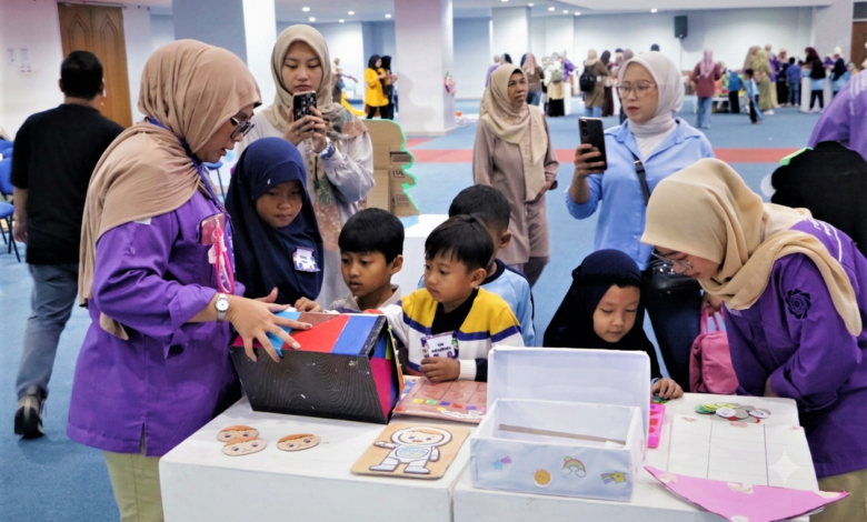 Belajar Lewat Bermain, Festival Motekar UM Bandung Bikin Anak Happy Belajar Lewat Bermain, Festival Motekar UM Bandung Bikin Anak Happy